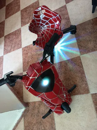 Triciclo Eléctrico Rexo Spiderman