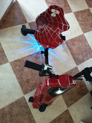 Triciclo Eléctrico Rexo Spiderman