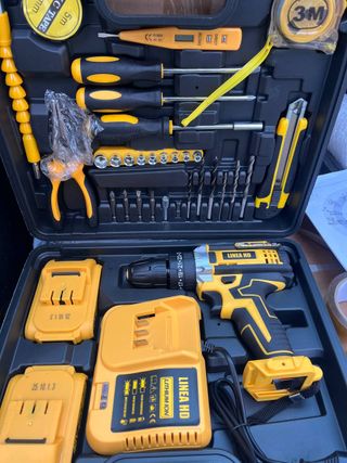 Maletín taladro percutor 21V con 2 baterías, NUEVO