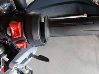 MOTO GUZZI V85 TT ROSSO FUJI