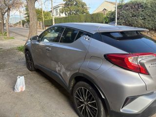 Toyota C-HR 2016