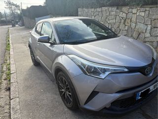 Toyota C-HR 2016