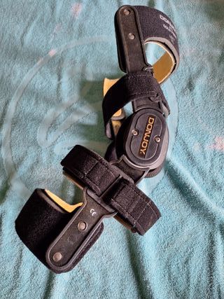 Rodillera ski Articulada Armour DonJoy XL lift