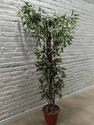 Planta artificial decorativa