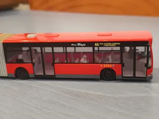 Autobús Urbano Madrid Escala 1:87