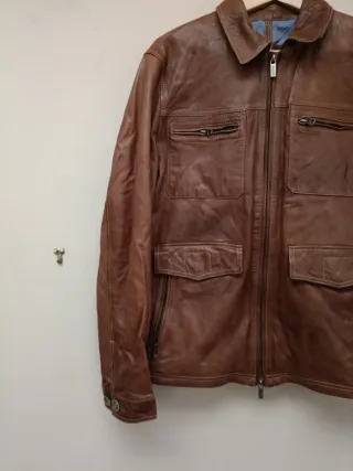 Chaqueta de piel marrón hombre