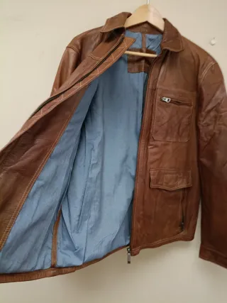 Chaqueta de piel marrón hombre