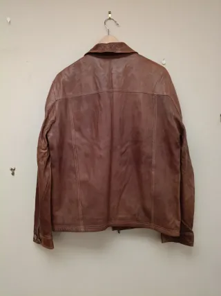 Chaqueta de piel marrón hombre
