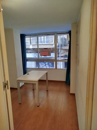 ALQUILER DE OFICINA EN CALLE CECILIO METELO