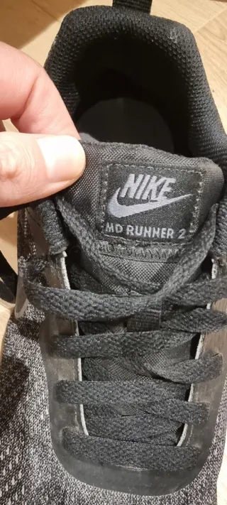 Zapatillas Nike MD Runner 2 Negro/Gris talla 41