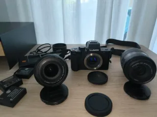 Kit Fotocamera Panasonic Lumix + Obiettivi e Batterie