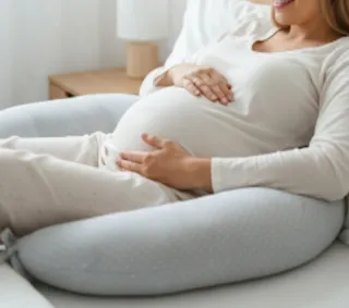 Cojín Maternal Embarazo Lunares