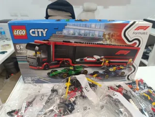 Lego City Formula 1 Camión 60445