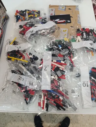 Lego City Formula 1 Camión 60445
