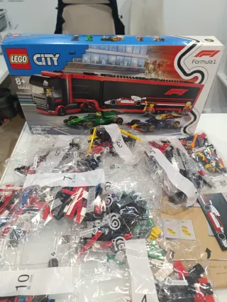 Lego City Formula 1 Camión 60445