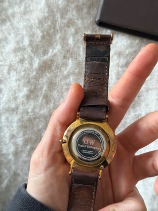 Reloj Daniel Wellington Marrón y Dorado