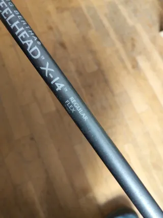 Hierro 5 Callaway Steelhead X14 grafito regular