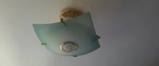 Lámpara de techo cristal y metal dorada