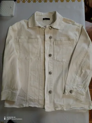 Chaqueta vaquera beige