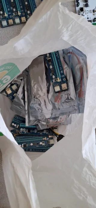 Placa base y cables para minería