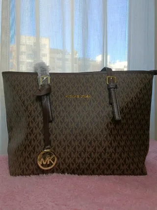 Bolso Marrón y Dorado