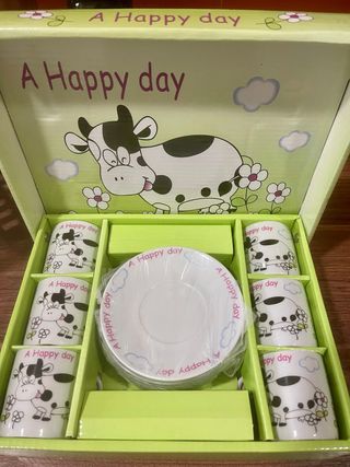 Juego de café 6 tazas y platos vacas