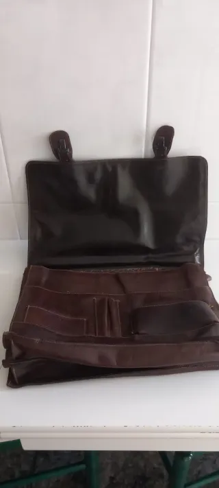 Antigua cartera de piel