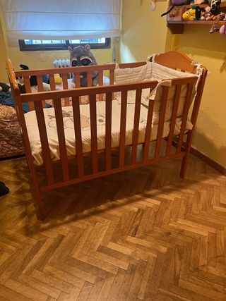 Cuna de bebé con ositos