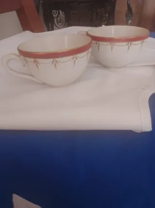 RAREZA 2 Tazas La Cartuja de Pickman pintado a man