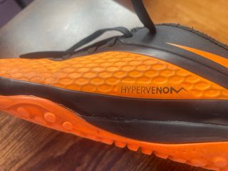 Botas de fútbol Nike niño naranja talla 36