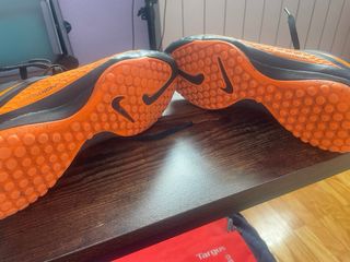 Botas de fútbol Nike niño naranja talla 36