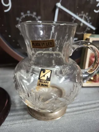 Jarrita de cristal con base de plata
