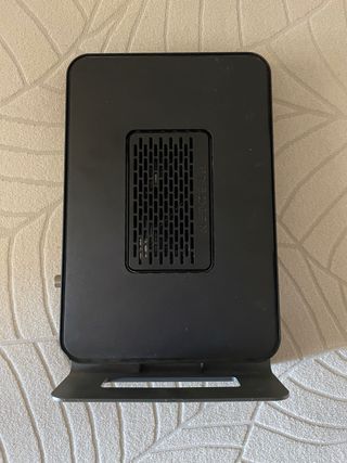 Router Netgear CG3100D