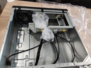 UNYKAch Caja de Ordenador Mini ITX Caviar 1K Negra