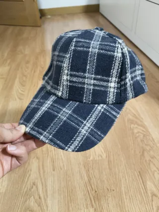 Gorra cuadros azul marino y blanco