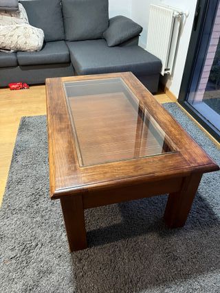 Mesa centro madera con cristal y cajón