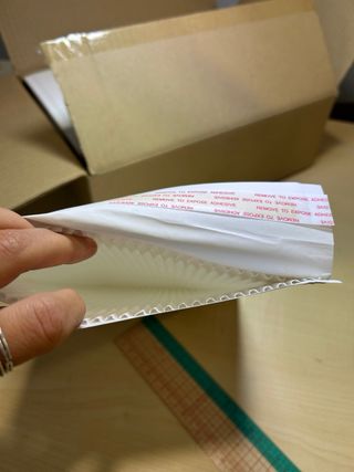 Sobres acolchados 18x27,5cm