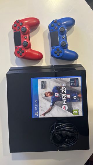 Consola PS4 + 2 Mandos + FIFA 23