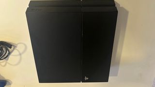 Consola PS4 + 2 Mandos + FIFA 23