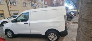 Ford Transit Courier 2024