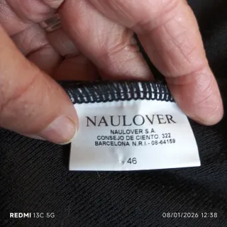 Conjunto NAULOVER Falda y Chaqueta