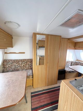 Caravana Moncayo Zeus 400 DD (679 685 019)