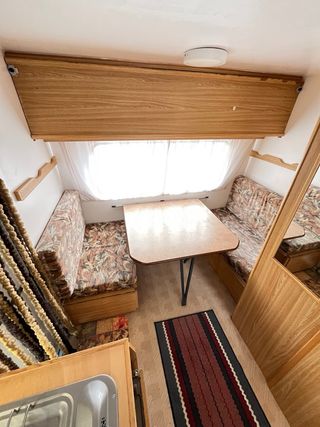 Caravana Moncayo Zeus 400 DD (679 685 019)