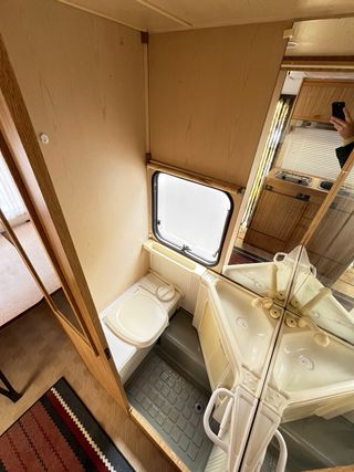 Caravana Moncayo Zeus 400 DD (679 685 019)