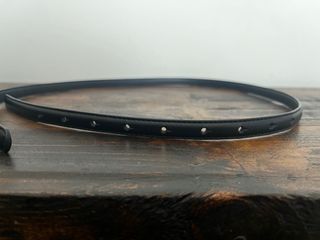 Cinturón Hebilla Dorada Negro