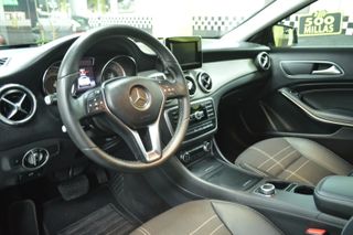 Mercedes-Benz GLA 200 CDI URBAN - 2015