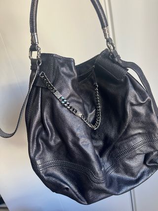 Bolso Grande Burberry Negro