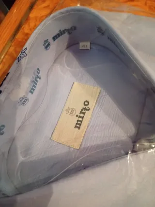 Camisa Mirto azul talla 41 sin estrenar manga larg