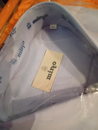 Camisa Mirto azul talla 41 sin estrenar manga larg