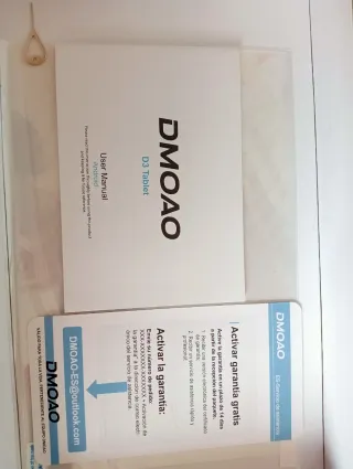 Tablet con caja , teclados raton y protector.